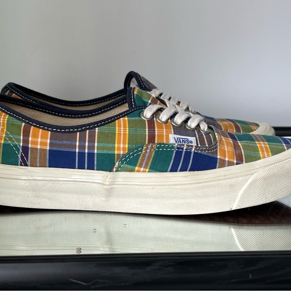 VANS Authentic 44 DX Anaheim Factory Red Green Plaid